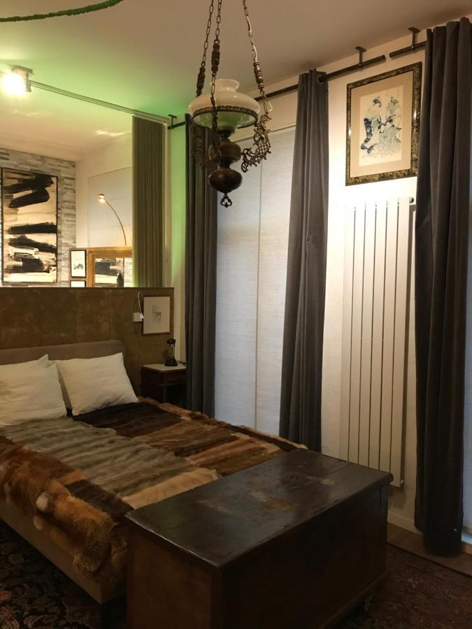 Caravaggio Boutique Suites Антверпен Екстериор снимка